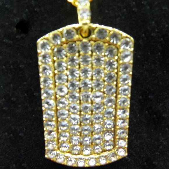 Crystal Dog Tag Pendant - Picture 5 of 6